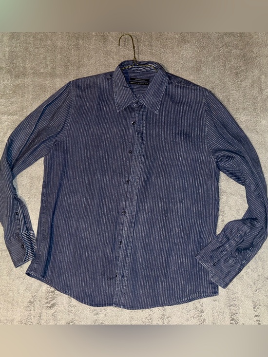 Club Monaco Other - Club Monaco 100% Linen Blue Pinstripe Button-Up Shirt